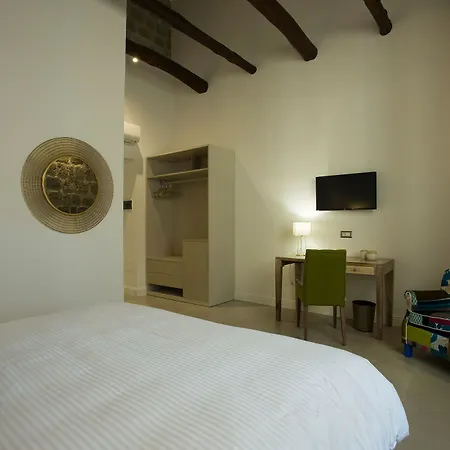 La Chiaja Art&relais Hotel 3*